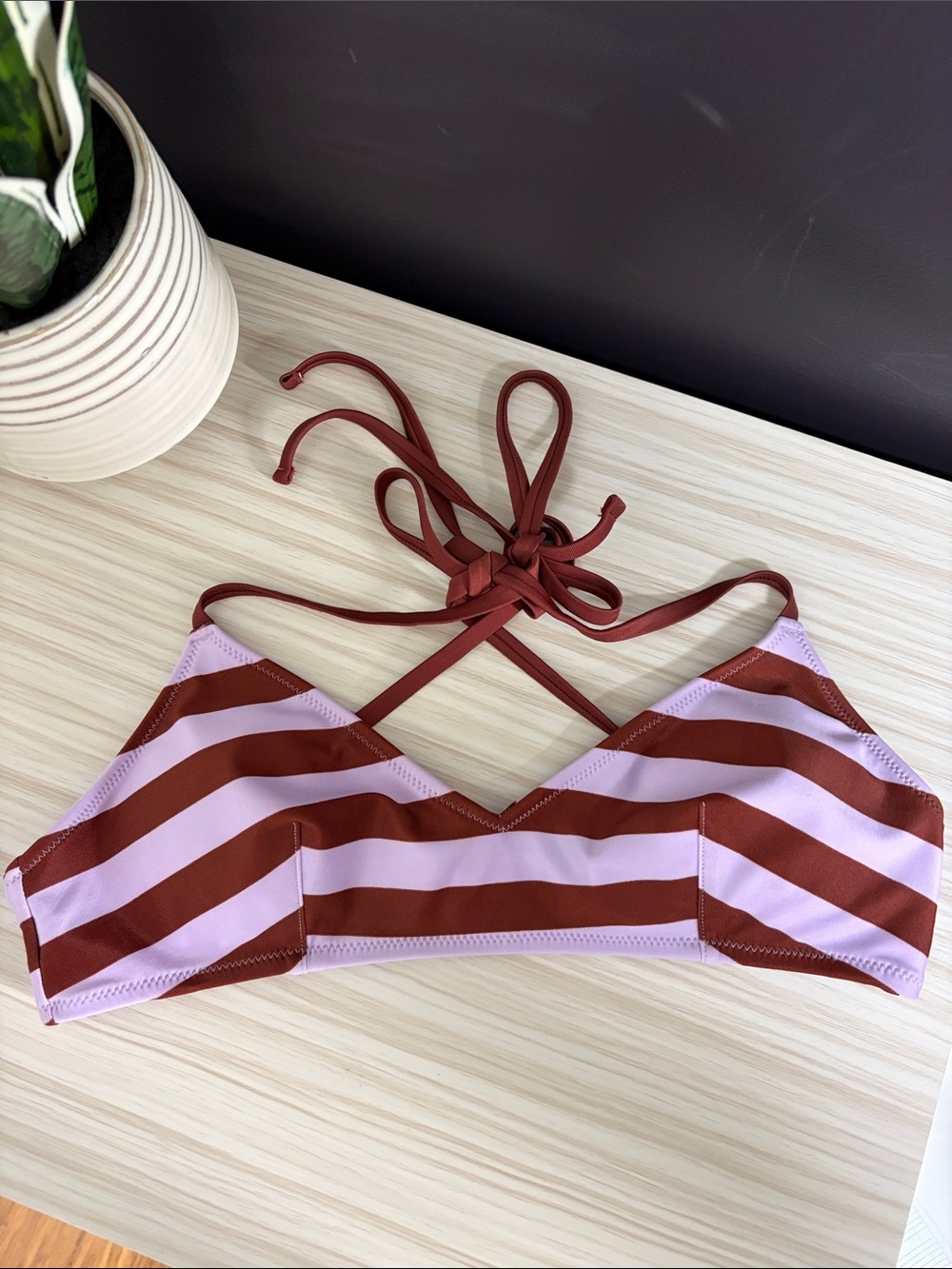 Striped Arie Women’s Lavender & Rust Bikini Top!! NWOT!! 💜🤎